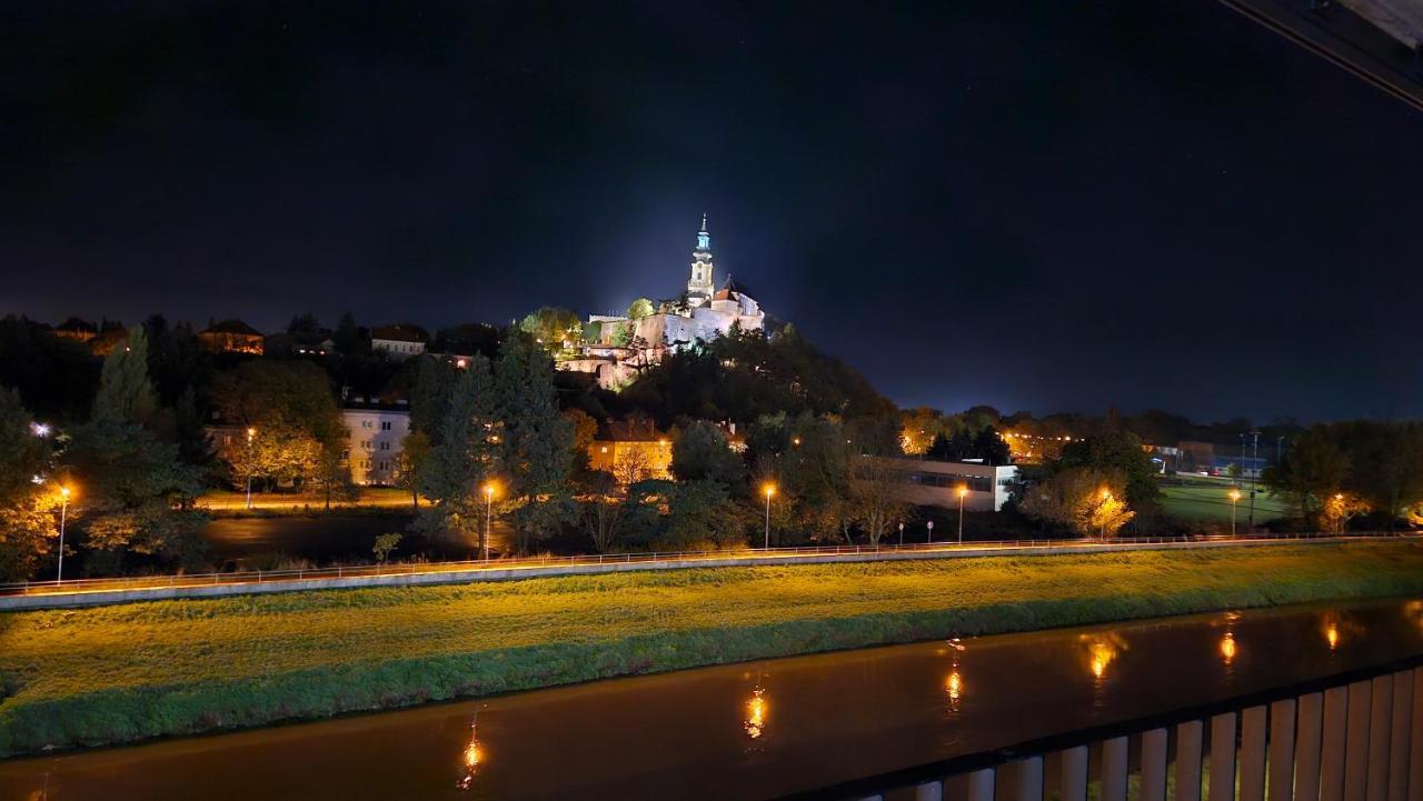 Apartman Promenada Нитра Экстерьер фото