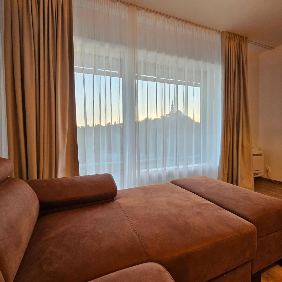 Apartman Promenada Нитра Экстерьер фото